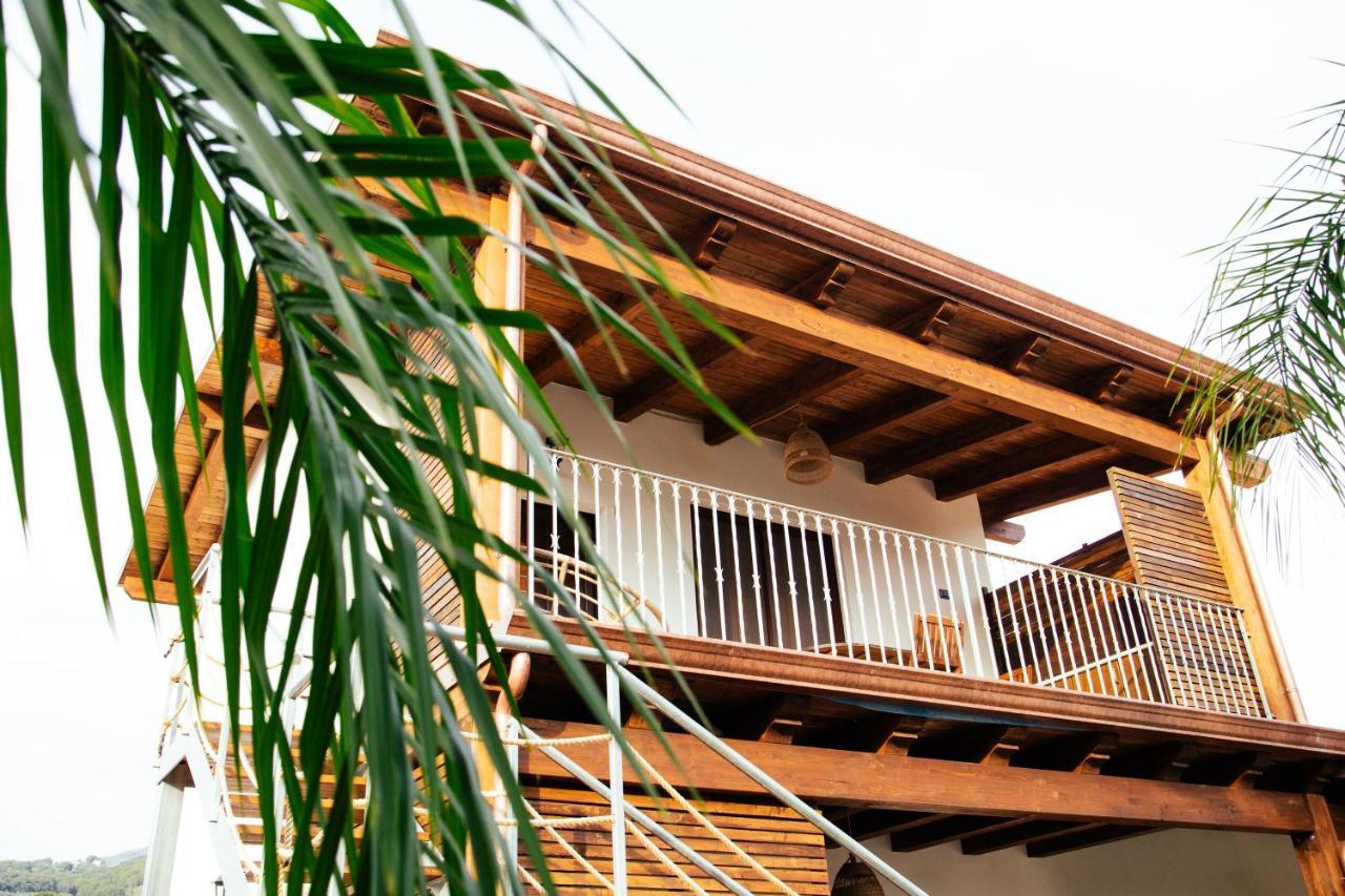 Casale Calabria Bed & Breakfast Gizzeria Bagian luar foto