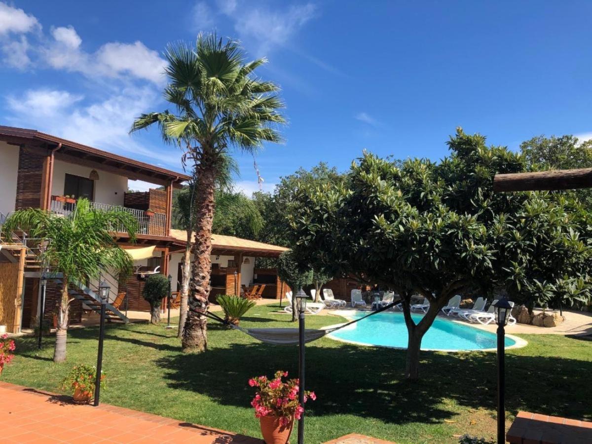 Casale Calabria Bed & Breakfast Gizzeria Bagian luar foto