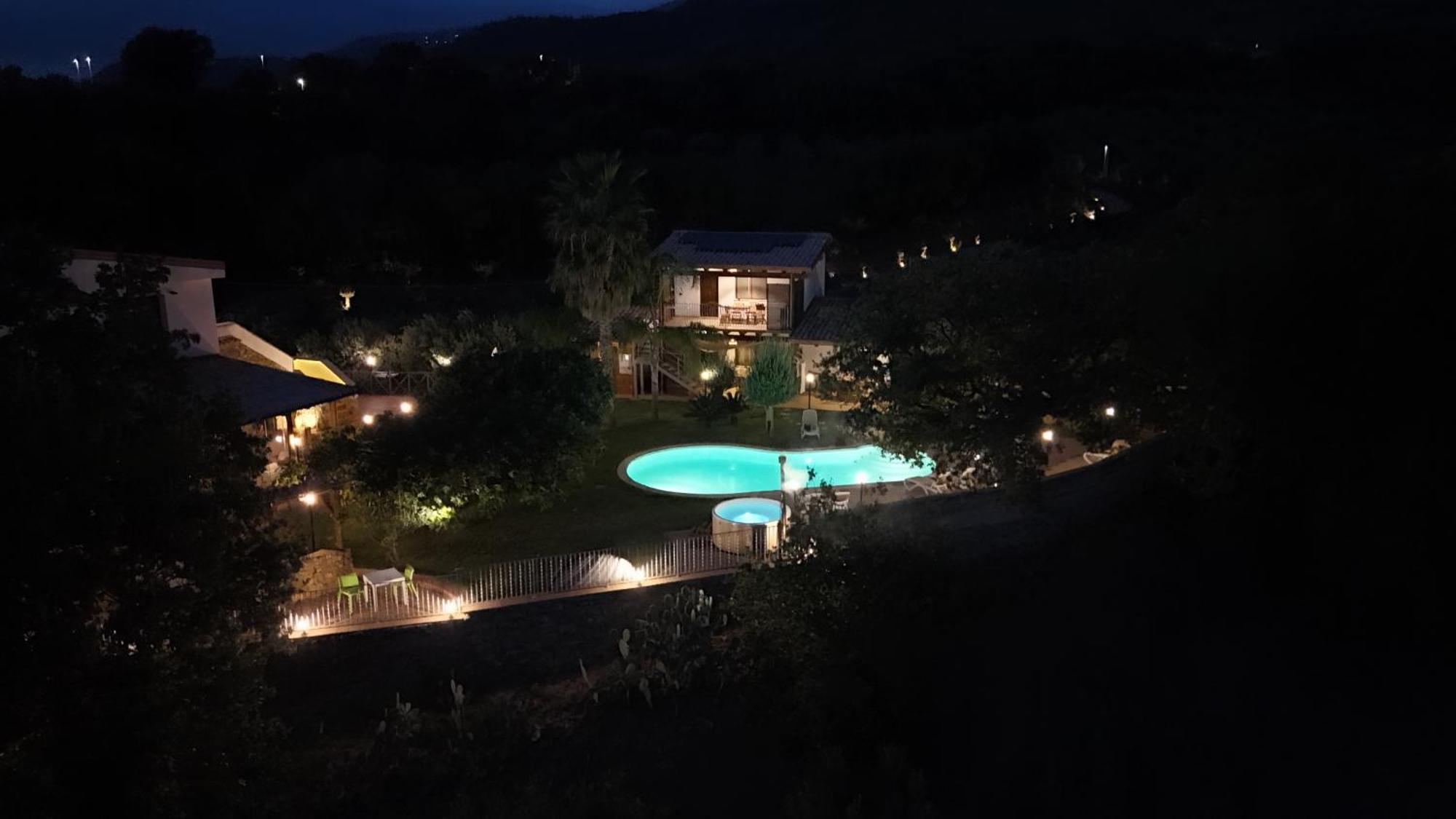 Casale Calabria Bed & Breakfast Gizzeria Bagian luar foto