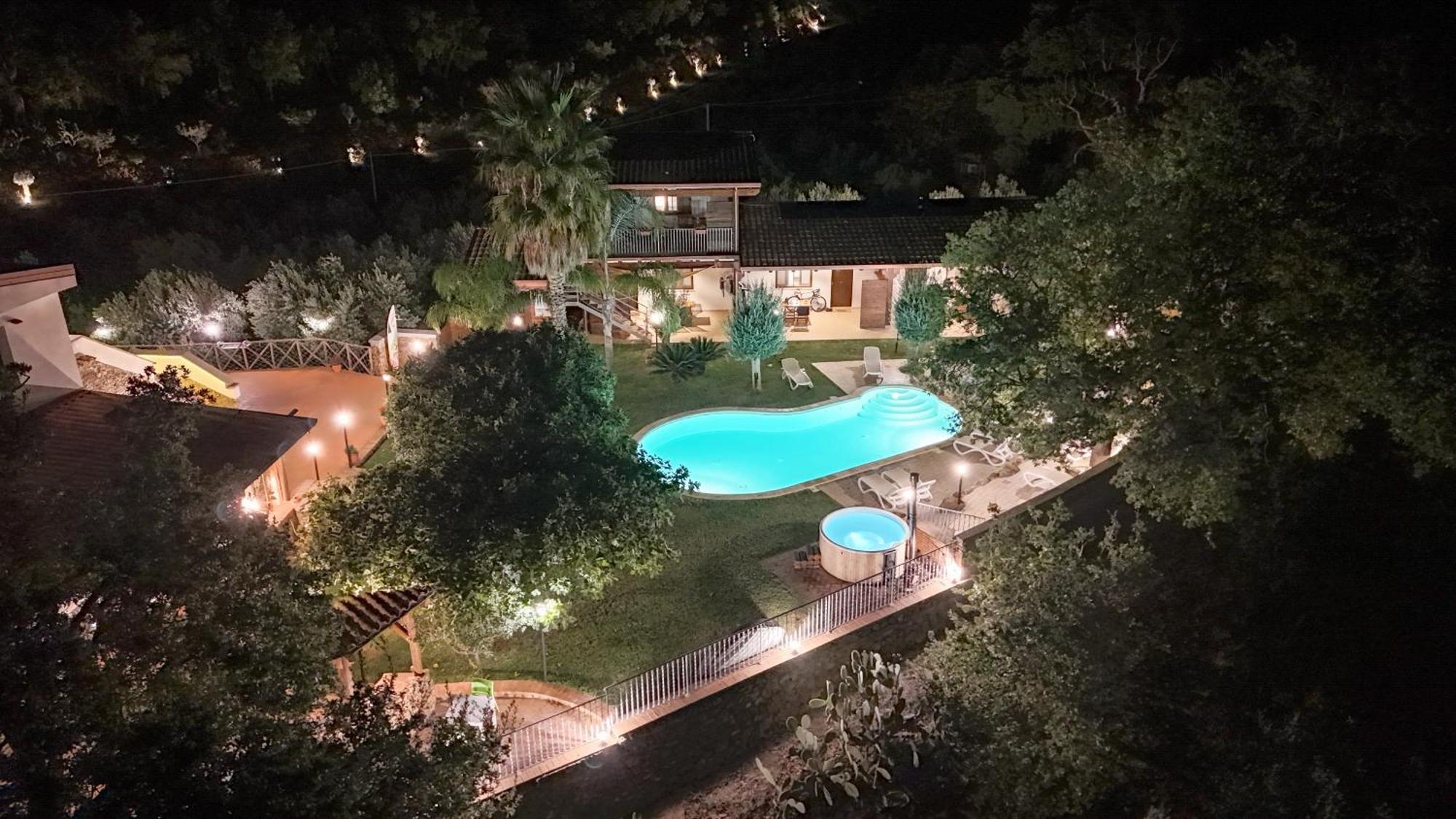 Casale Calabria Bed & Breakfast Gizzeria Bagian luar foto