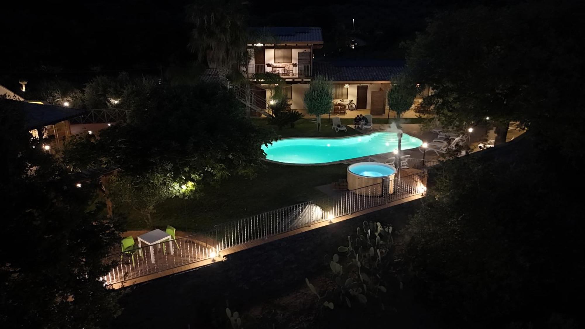 Casale Calabria Bed & Breakfast Gizzeria Bagian luar foto
